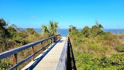 Savannah Beach and Racquet Club 216A by Tybee Beach Vacation Rentals House in Tybee Island