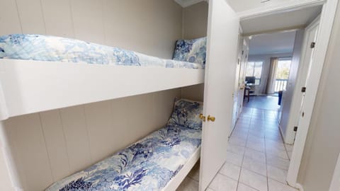 Savannah Beach and Racquet Club 223A by Tybee Beach Vacation Rentals House in Tybee Island