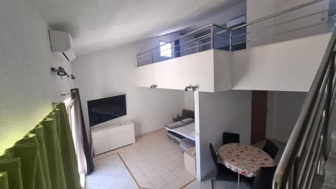 Apartmani Mira Apartment in Split-Dalmatia County