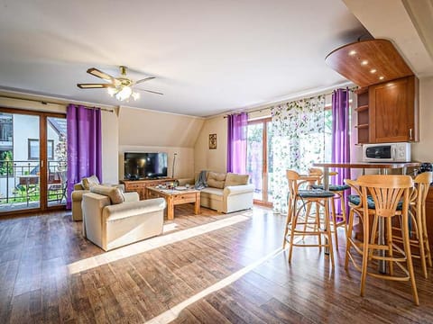 TV and multimedia, Kitchen or kitchenette, Living room, pet friendly