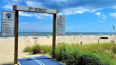 DeSoto Beach Club 107 by Tybee Beach Vacation Rentals House in Tybee Island