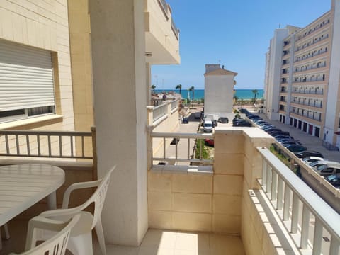 Shower, Spring, Bed, Activities, Winter, Summer, View (from property/room), Balcony/Terrace, Beach, Hiking, Animals, Animals, Animals, Autumn, Pets, Pets, Pets, Sea view, Sports, Entertainment, children, children, children, young children, young children, young children, older children, older children, older children, group of guests, group of guests, group of guests, cot, bunk bed, Family, Family, Family, dishwasher, microwave, oven, pet friendly, pet friendly, washing machine, elevator