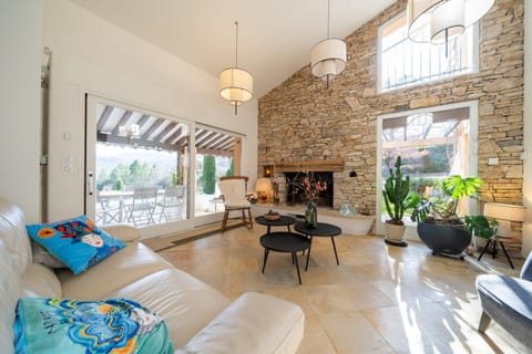 Chez Nelly - Villa avec vue imprenable Villa in Dieulefit