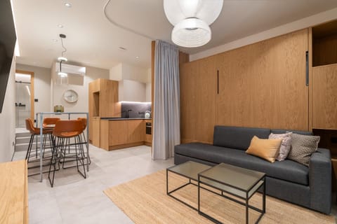 Kitchen or kitchenette, Living room, Dining area