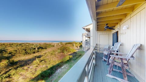 Lighthouse Point 19B by Tybee Beach Vacation Rentals House in Tybee Island