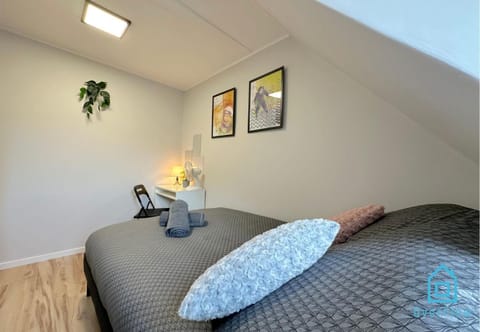 Astro Room - 10 Minutes to Gdańsk Old Town Vacation rental in Gdansk
