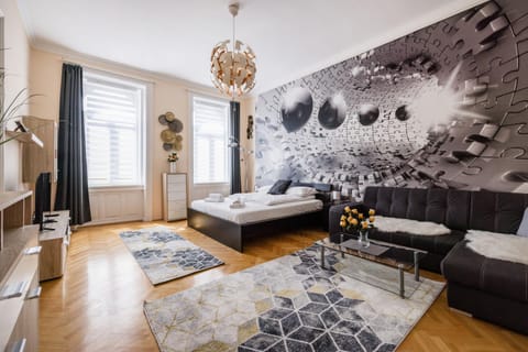 Bed, TV and multimedia, Living room, Seating area