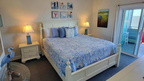 Bay View Villas 206 by Tybee Beach Vacation Rentals House in Tybee Island