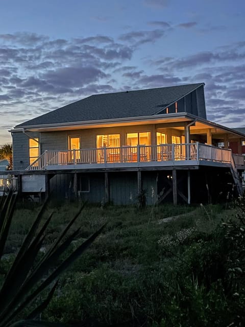 Cardwell by Bryant Real Estate House in Wrightsville Beach
