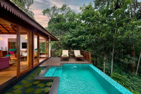 Swimming pool, Swimming pool