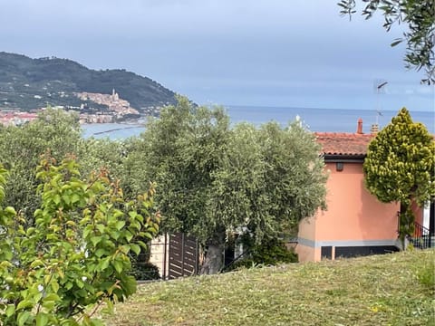 Casa Panorama House in Diano Marina