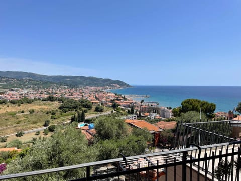 Casa Panorama House in Diano Marina