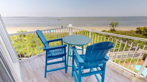 Bay View Villas 305 by Tybee Beach Vacation Rentals House in Tybee Island