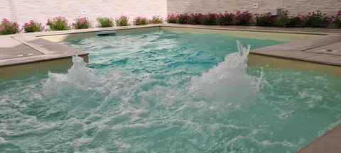 Hot Tub, Pool view, Swimming pool
