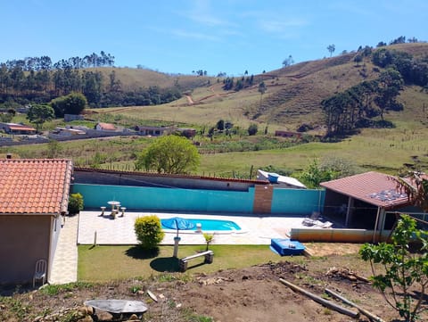 Property building, Mountain view, Swimming pool