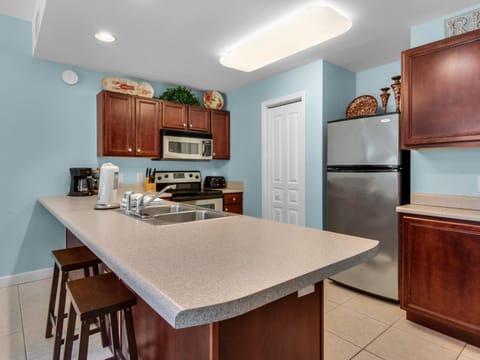 Beach Resort 201 by Newman-Dailey Apartment in Miramar Beach