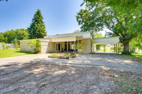 Expansive Family Home 6 Mi to Dtwn Florence! House in Florence