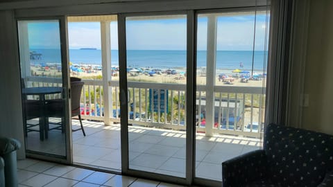 Pelican Point 05 by Tybee Beach Vacation Rentals House in Tybee Island