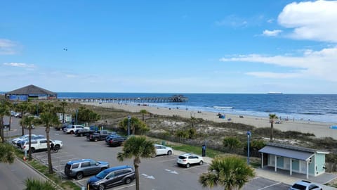 Pelican Point 06 by Tybee Beach Vacation Rentals House in Tybee Island