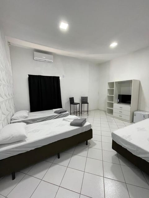 Bed, TV and multimedia, Bedroom, air conditioner