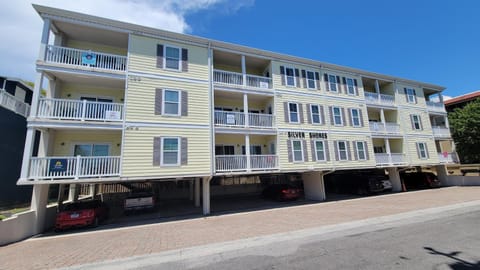 Silver Shores 11 by Tybee Beach Vacation Rentals House in Tybee Island