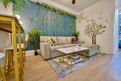 TV and multimedia, Living room, Dining area