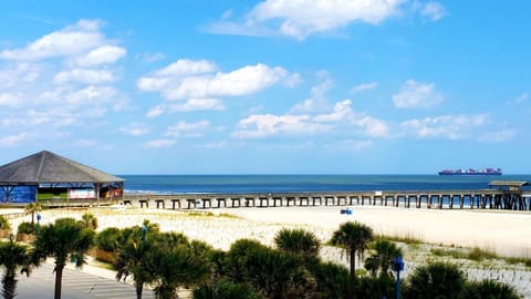 South Beach Ocean Condos S 08 by Tybee Beach Vacation Rentals House in Tybee Island