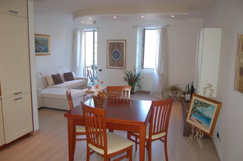 Balcony/Terrace, Living room, Dining area