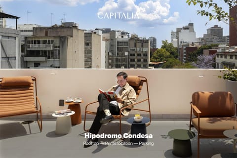 Property building, View (from property/room), Balcony/Terrace, Seating area, City view