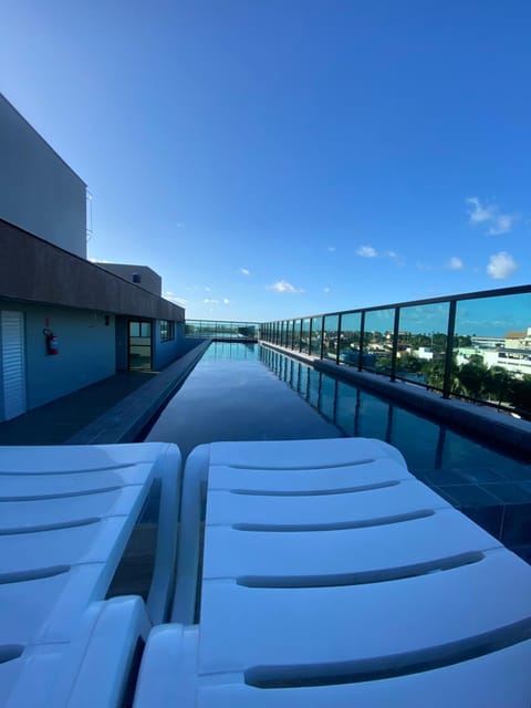 View (from property/room), Balcony/Terrace, sunbed