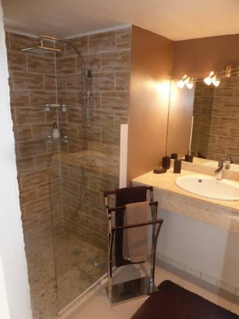 Studio Standing tout confort Apartment in Le Gosier