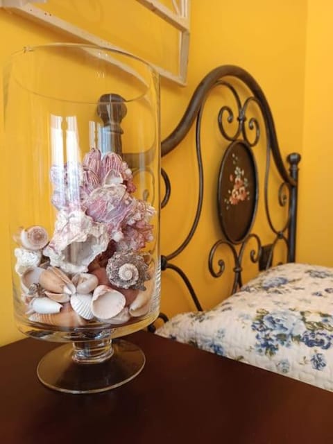 Decorative detail, Bedroom