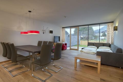 Residenz Wildkogelbahnen Top 6 Apartment in Salzburgerland