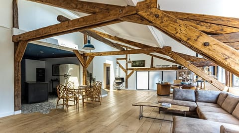 Kitchen or kitchenette, Living room, Dining area