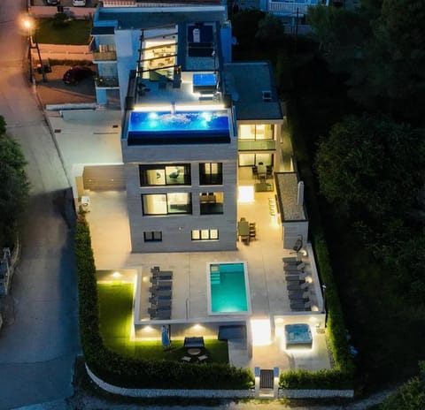 Luxury Villa Zlatko Bed and Breakfast in Zadar County