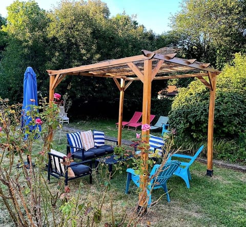 Spring, Garden, Garden view, sunbed