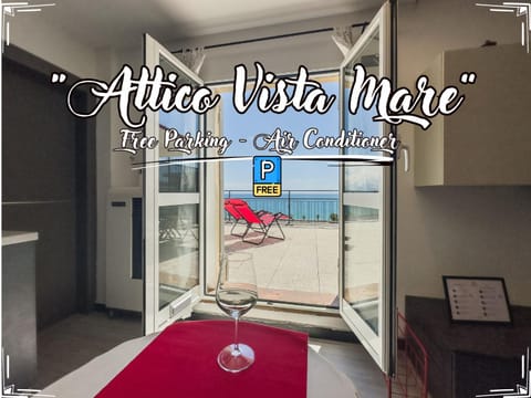 View (from property/room), View (from property/room), Balcony/Terrace, Balcony/Terrace, Photo of the whole room, Sea view, Sea view, internet, sunbed