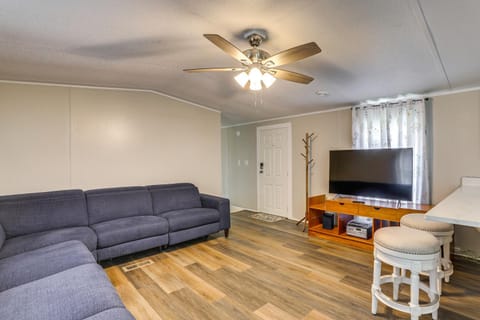 Elloree Vacation Rental about 7 Mi to Lake Marion! House in Lake Marion