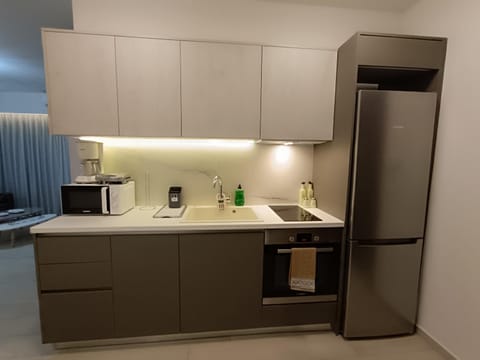 Sandy Suite 3 Apartment in Agia Marina