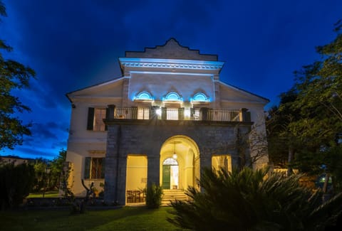 Property building, Garden, Garden view