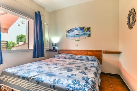 Property building, Living room, Bedroom