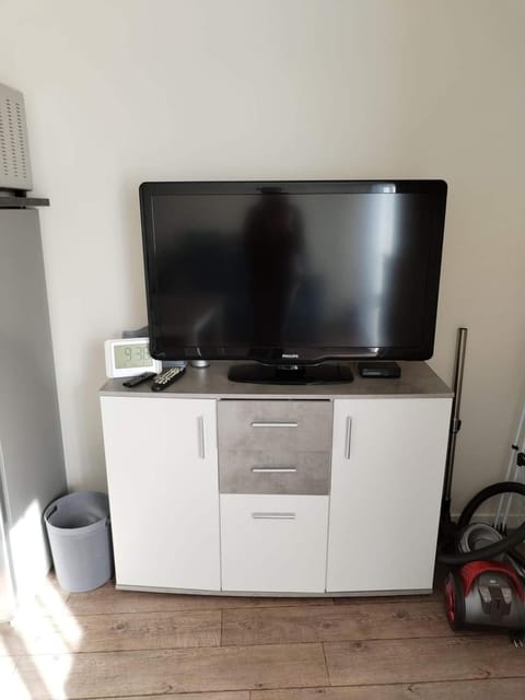 Studio dans immeuble tranquille Apartment in Lisieux