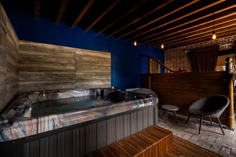 Hot Tub