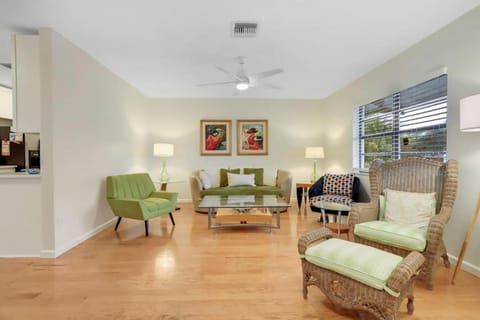 My Happy Place House in Ocean Ridge