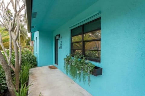 My Happy Place House in Ocean Ridge