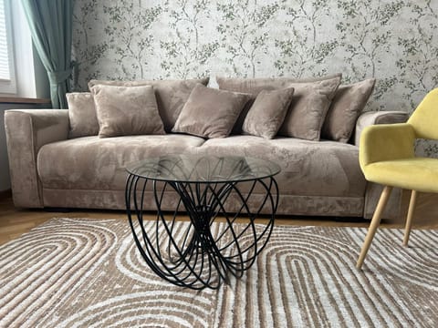 Bed, Living room, Seating area