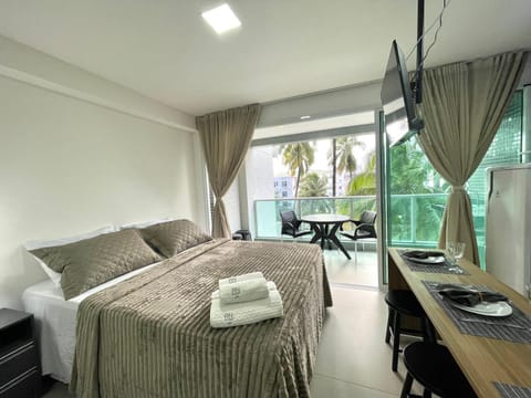 Balcony/Terrace, Photo of the whole room, Dining area, Bedroom