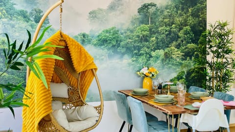 FeWoZauber - Domschloss, Zentrum, 6 Personen, Business, Dachterrasse, Familien Apartment in Schwerin