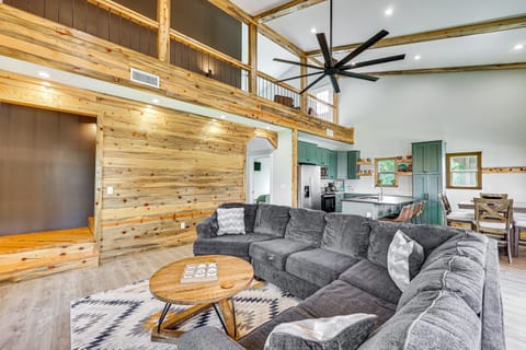 Family Tradition Glenwood Cabin with River Access! Cabin in Glenwood