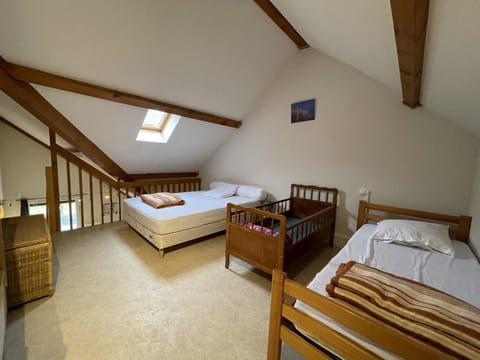 Studio cosy face aux pistes avec mezzanine et navette gratuite - FR-1-787-39 Apartment in Auvergne-Rhône-Alpes